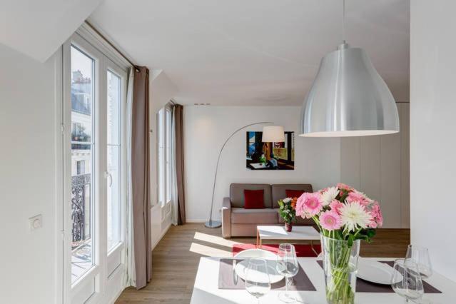 Champs Elysees Apartment パリ エクステリア 写真